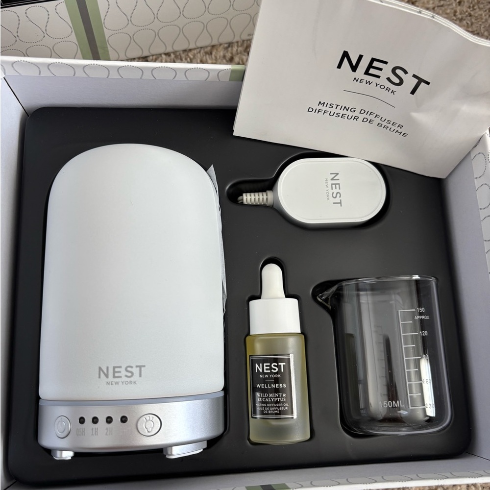 NWT NEST Wellness Misting Diffuser Set with Wild Mint & Eucalyptus Essential Oil